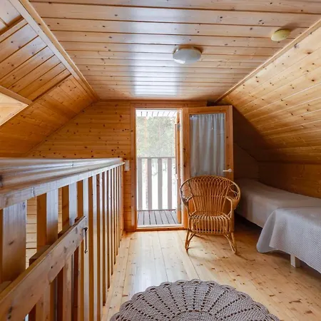 Lomamoekki Tapola Alpehytte *