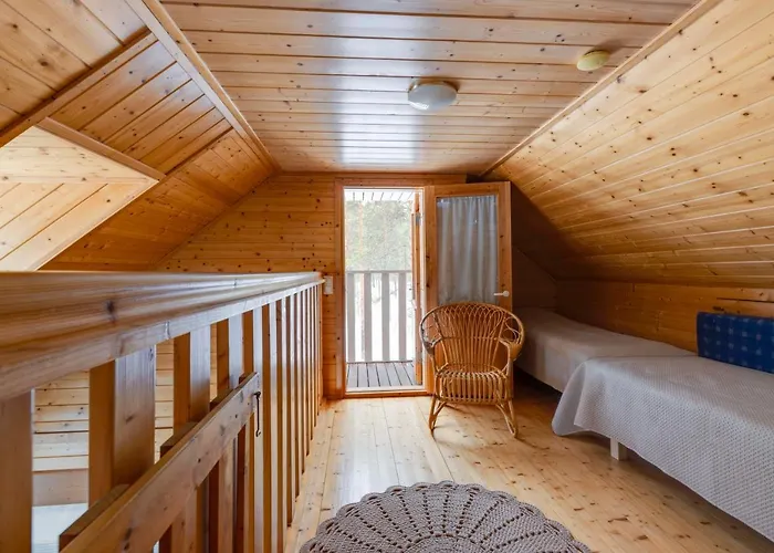 Lomamoekki Tapola בקתה *